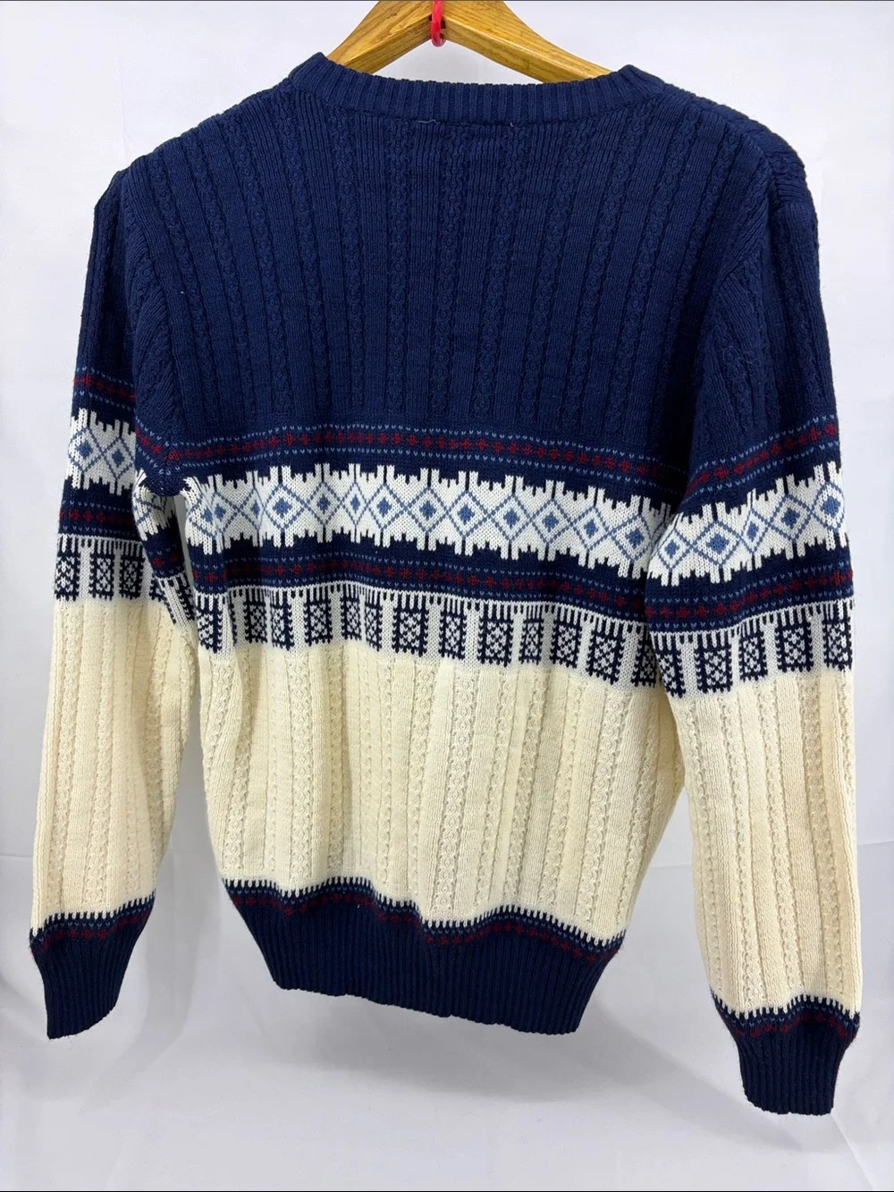 KP Collection sweater excellent